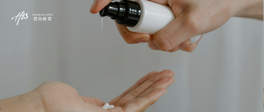 拒绝智商税｜一文读懂精油护肤的底层逻辑与配方技巧