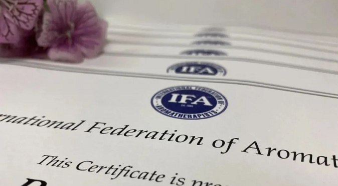 如何成为一名IFA国际芳疗师
