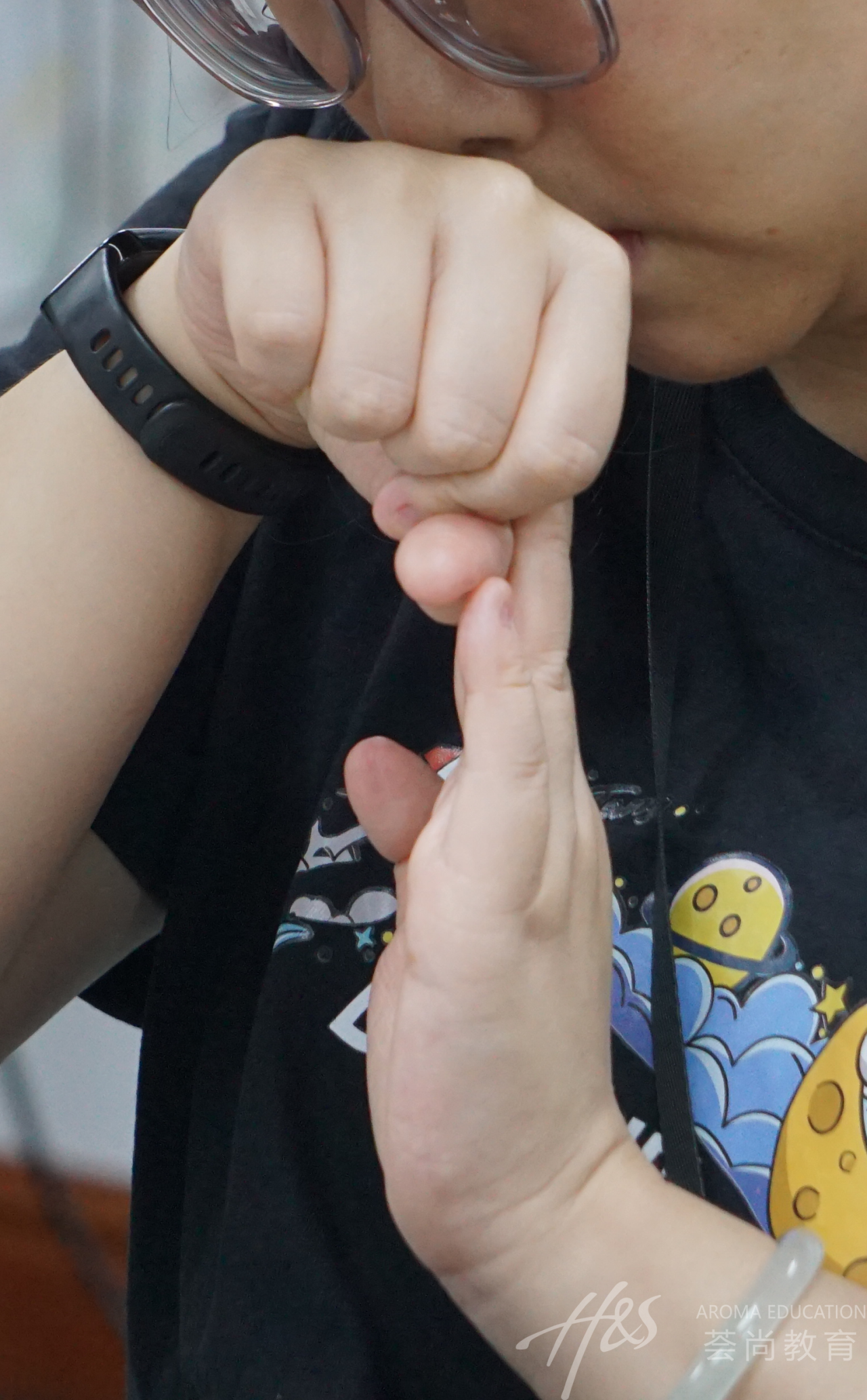 1754729692869221.png 嗅闻精油香气.png