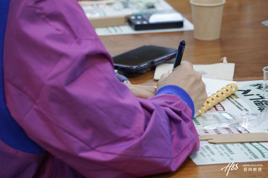 1764155732599605.png 7.png